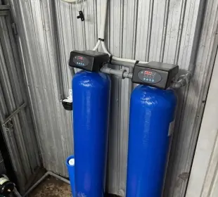 LẮP ĐẶT 2 CỘT LỌC TỔNG NƯỚC SINH HOẠT TẠI CẦN THƠ – GIẢI PHÁP XỬ LÝ NƯỚC ĐẦU NGUỒN HIỆU QUẢ