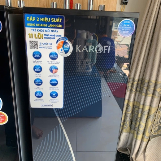 Máy lọc nước nóng lạnh Karofi KAD-D69