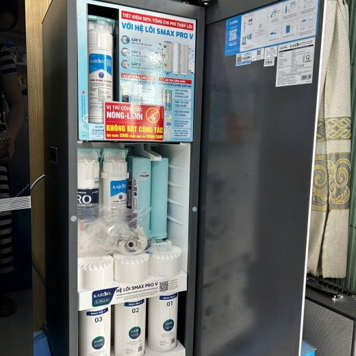 Máy lọc nước nóng lạnh Karofi KAD-M85